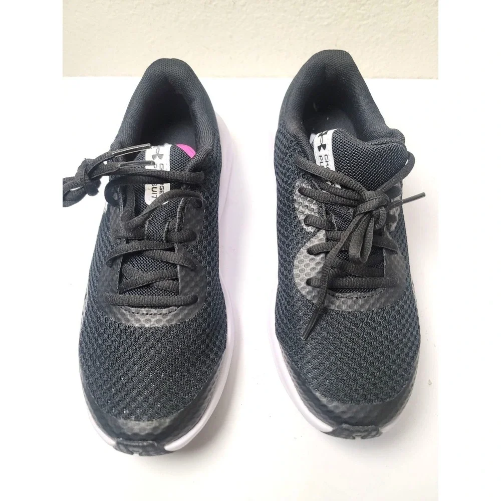 NWOT Under Armour Youth 5 unisex Running Shoes Black Mesh Grunge Athletic